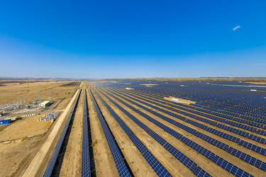 Similar image 21430627