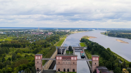 Similar image 21430445