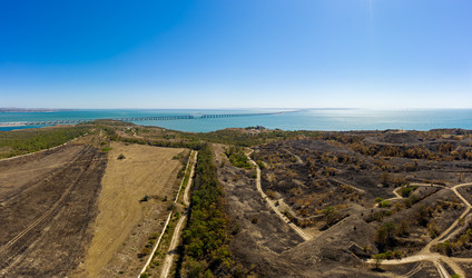 Similar image 21430580