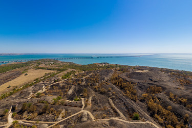 Similar image 21432024