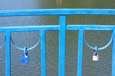 Similar image 21436906