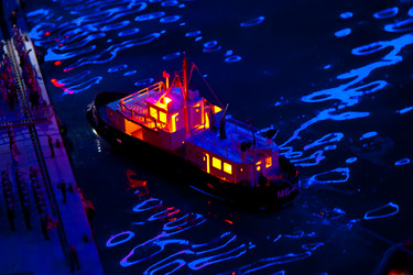 Similar image 21442084