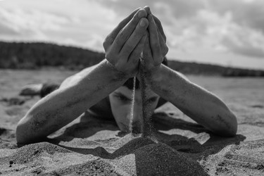 Similar image 21463100