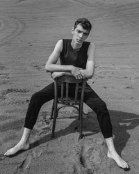 Similar image 21470196