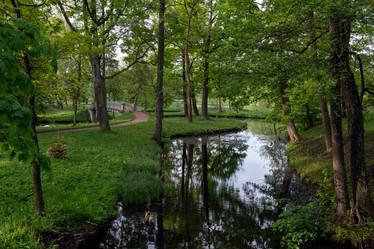 Similar image 21466997