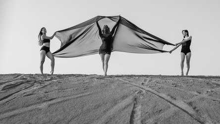 Similar image 21470261