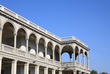 Similar image 21444893