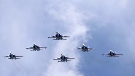 Similar image 21442112