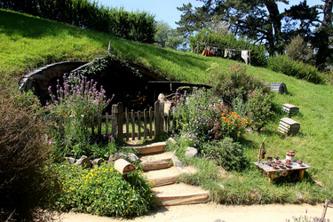 Similar image 21436387