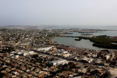 Similar image 21478682