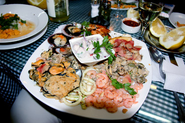 Similar image 21436407