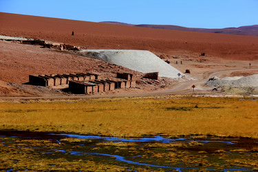 Similar image 21436415