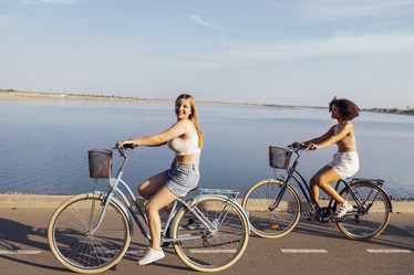 Similar image 21464347