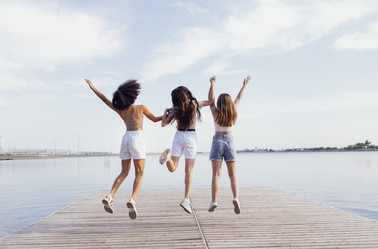 Similar image 21464370