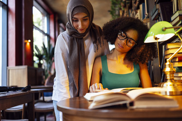 Similar image 21464590