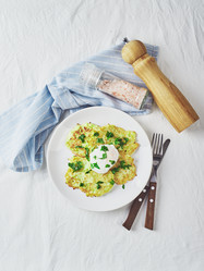 Similar image 21437119