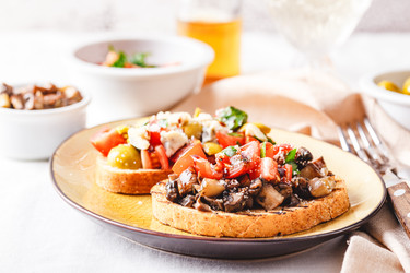 Similar image 21437180