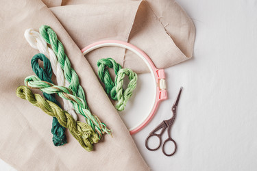 Similar image 21437192