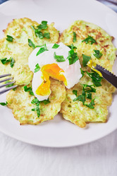 Similar image 21437200