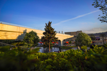 Similar image 21433923