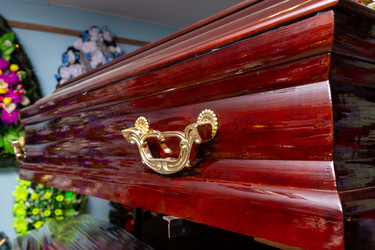 Similar image 21436215