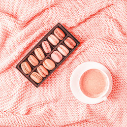 Similar image 21438438