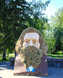 Similar image 21439917