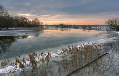 Similar image 21441223