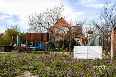 Similar image 21437916