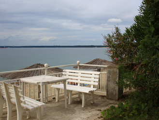 Similar image 21442582