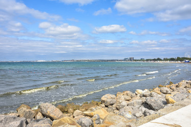 Similar image 21449263