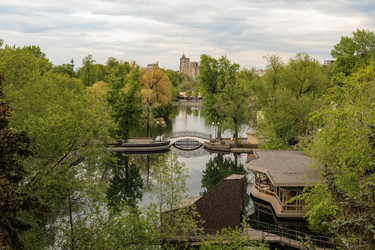 Similar image 21449517