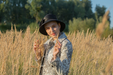 Similar image 21476099