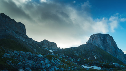 Similar image 21477333