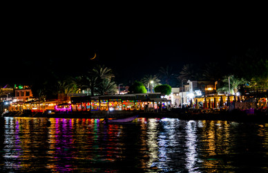 Similar image 21471583