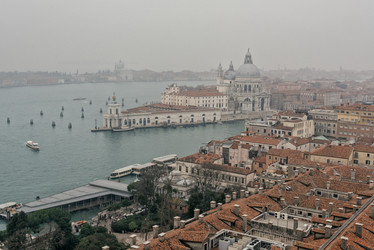 Similar image 21479335