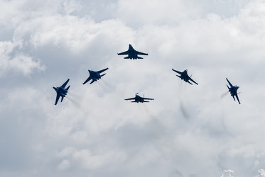 Similar image 21477415