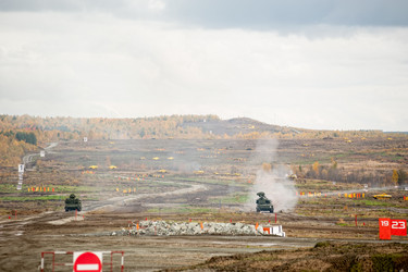 Similar image 21478126