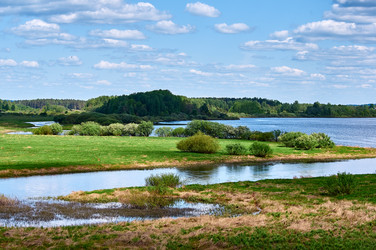 Similar image 21479040