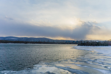 Similar image 21496292