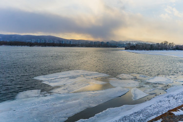 Similar image 21496303