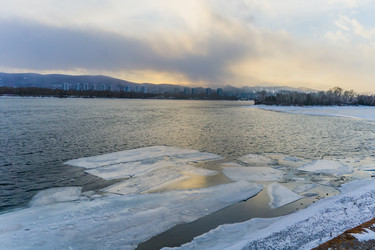 Similar image 21496305