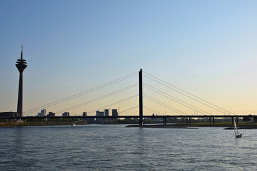 Similar image 21496993