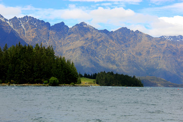 Similar image 21504060