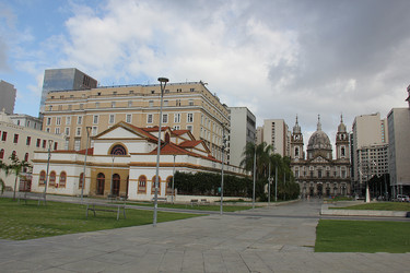 Similar image 21489880