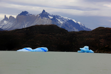 Similar image 21503800