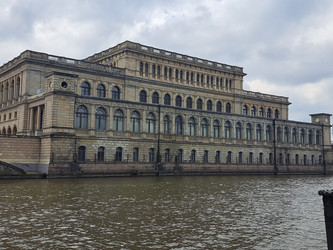 Similar image 21489372