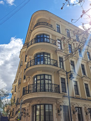 Similar image 21504279