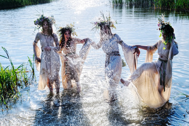 Similar image 21485581