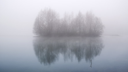 Similar image 21483122